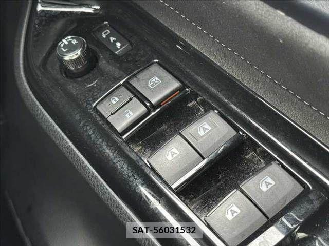 Toyota VOXY 2016-07 8355869-27