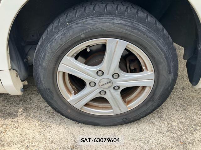 Toyota VOXY 2009-07 8369692-9