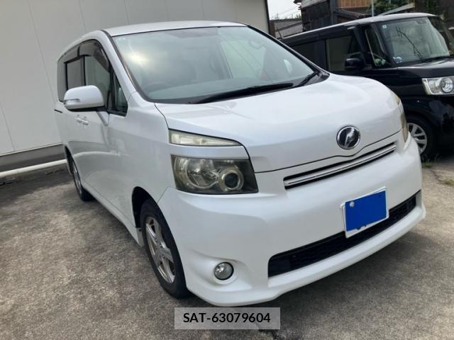 Toyota VOXY 2009-07 8369692-2