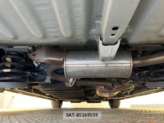 Toyota VOXY 2018-09 8369663-18