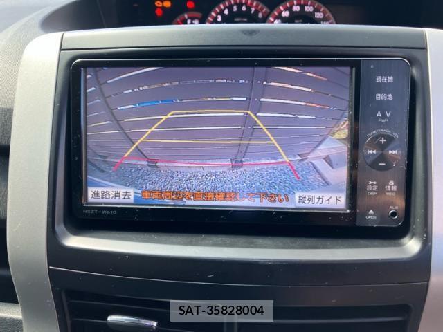 Toyota VOXY 2011-09 8369690-14