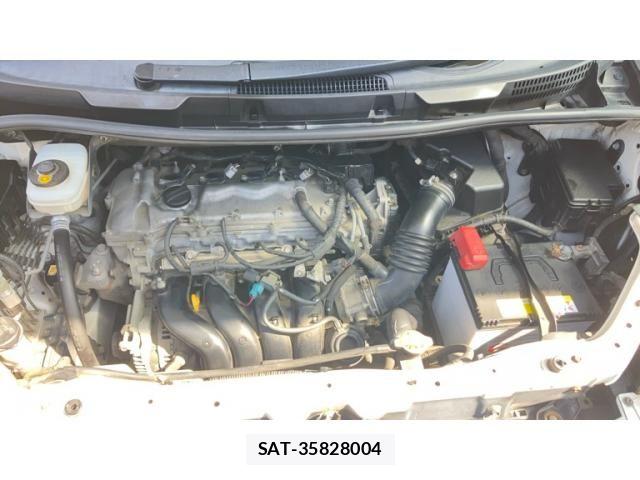 Toyota VOXY 2011-09 8369690-25