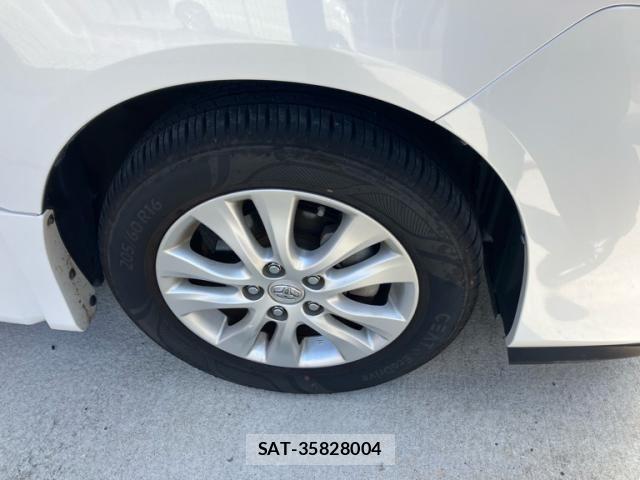 Toyota VOXY 2011-09 8369690-2