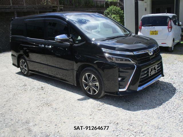 Toyota VOXY 2021-06 8369667-0
