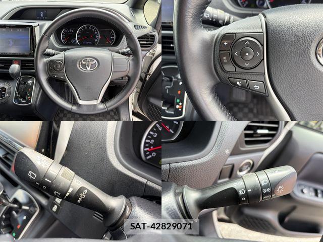 Toyota VOXY 2015-12 8369671-11
