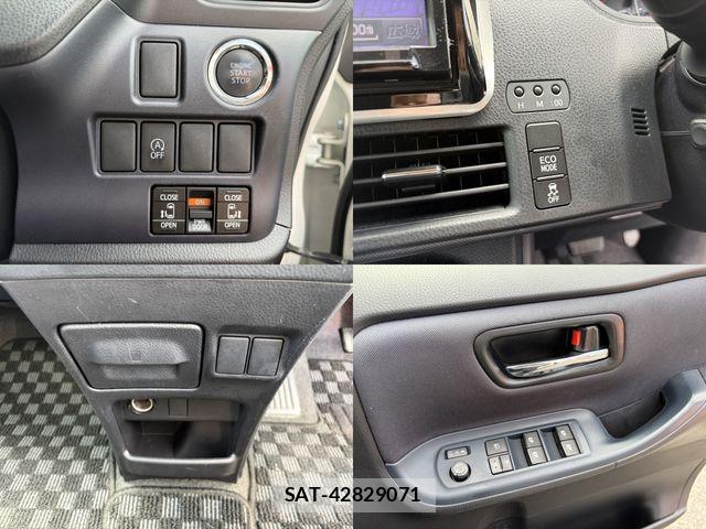 Toyota VOXY 2015-12 8369671-15