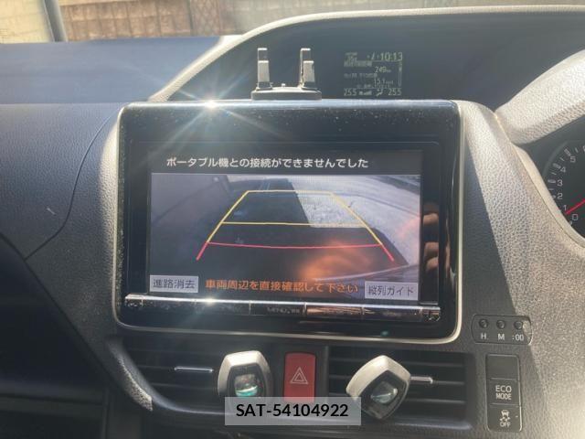 Toyota VOXY 2014-02 8369685-13