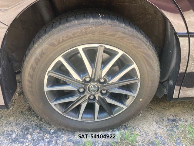Toyota VOXY 2014-02 8369685-7