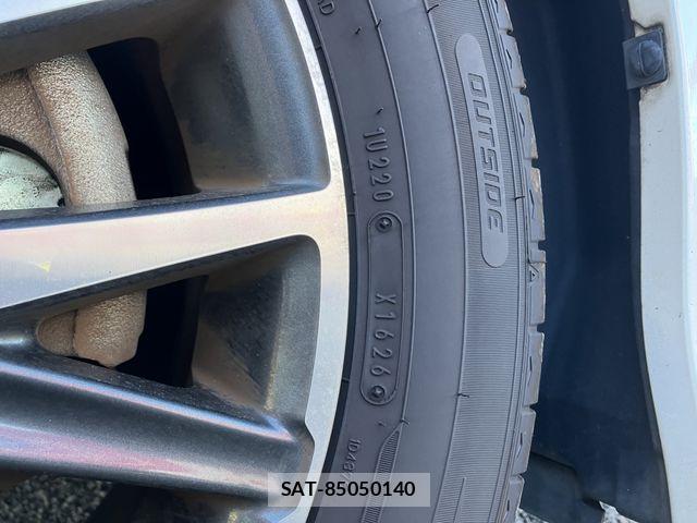 Toyota VOXY 2014-05 8369673-13