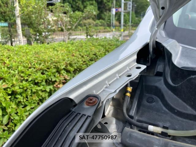 Toyota VOXY 2009-09 8369697-22
