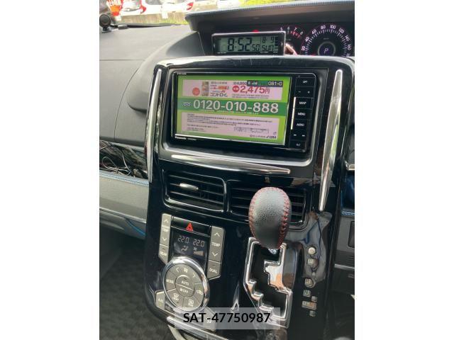 Toyota VOXY 2009-09 8369697-27
