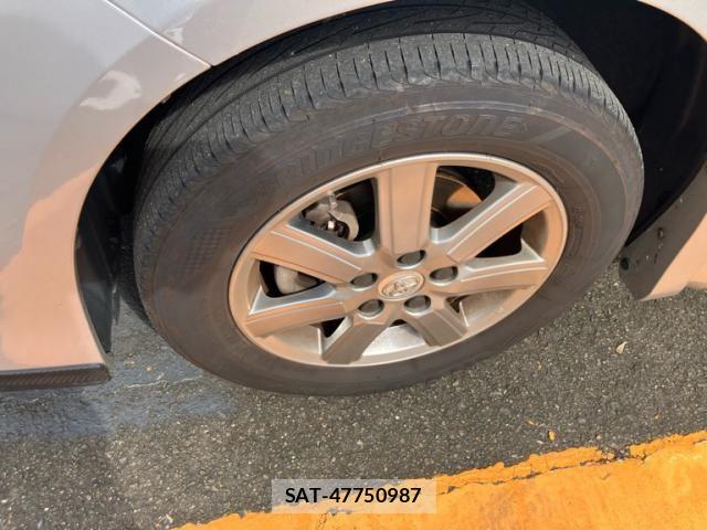 Toyota VOXY 2009-09 8369697-5