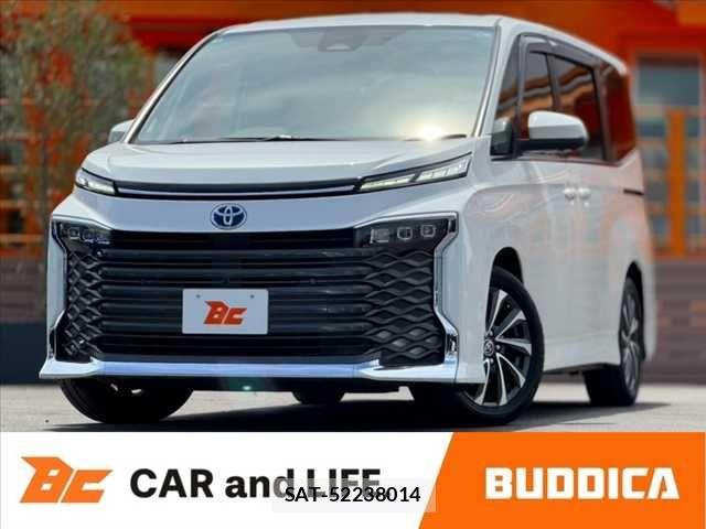 Toyota VOXY 2022-03 8369651-0