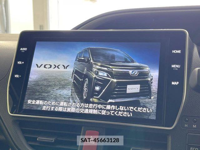 Toyota VOXY 2019-07 8369665-4