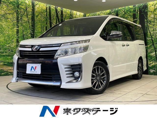 Toyota VOXY 2014-12 8369679-0