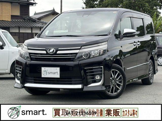 Toyota VOXY 2016-08 8369674-0
