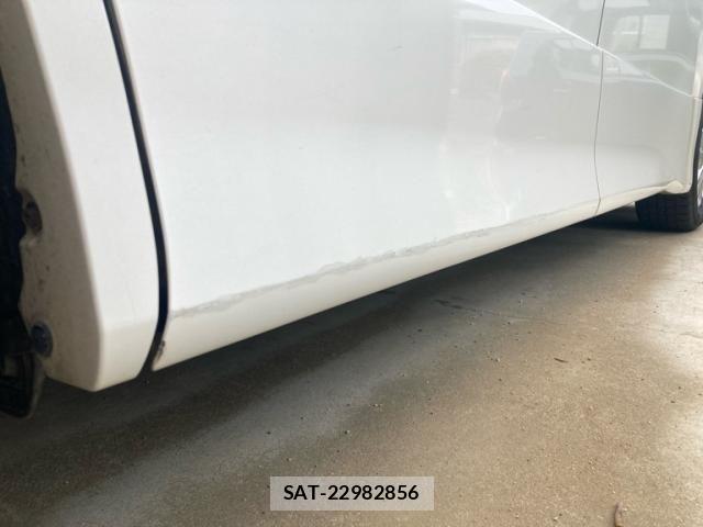 Toyota VOXY 2008-03 8369691-20