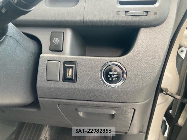 Toyota VOXY 2008-03 8369691-8