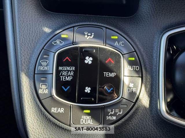 Toyota VOXY 2014-06 8369678-23