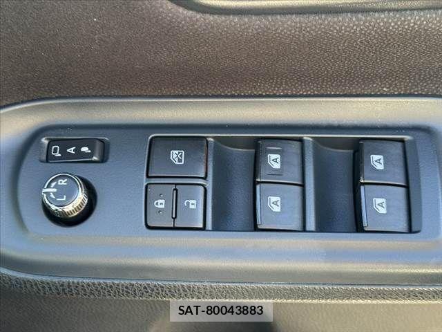 Toyota VOXY 2014-06 8369678-28