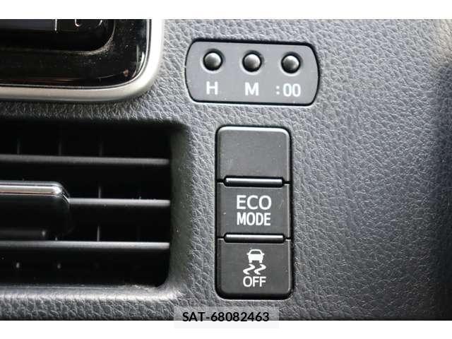 Toyota VOXY 2015-12 8369675-13
