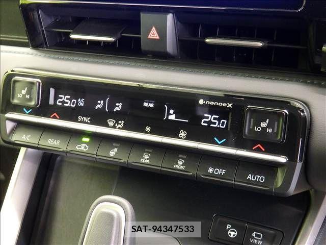 Toyota VOXY 2025-02 8369645-12