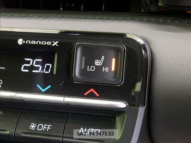 Toyota VOXY 2025-02 8369645-13