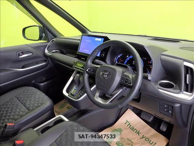 Toyota VOXY 2025-02 8369645-22