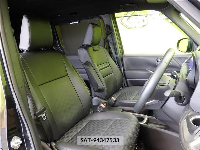 Toyota VOXY 2025-02 8369645-23