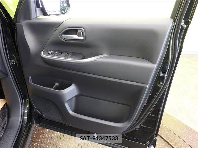 Toyota VOXY 2025-02 8369645-25