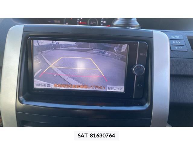 Toyota VOXY 2014-01 8369688-20