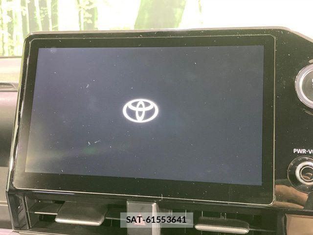 Toyota VOXY 2022-04 8369648-4