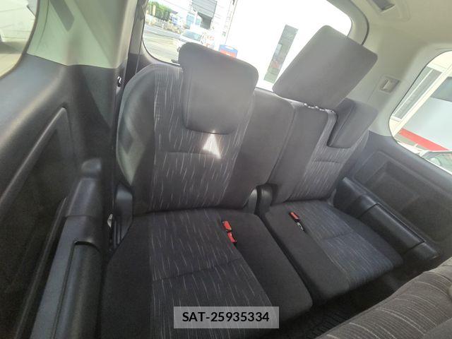 Toyota VOXY 2012-09 8369686-14
