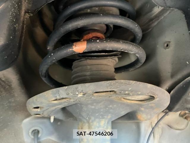 Toyota VOXY 2011-08 8369695-10