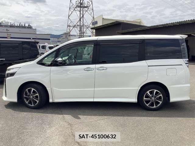 Toyota VOXY 2020-01 8369655-12