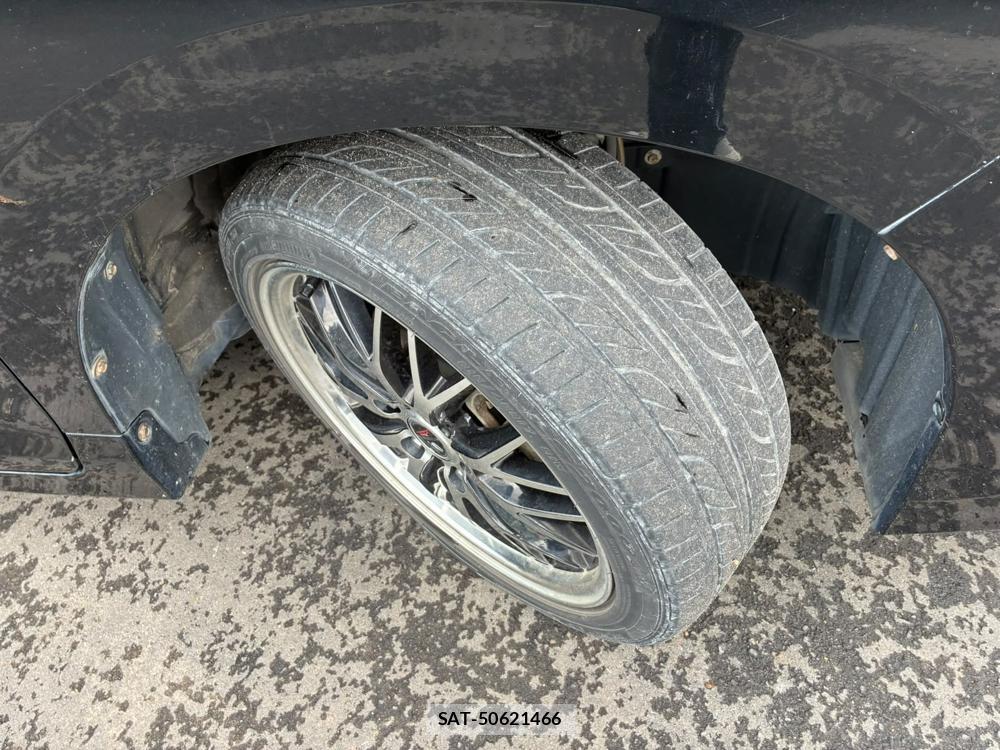 Toyota VOXY 2014-07 8344476-31