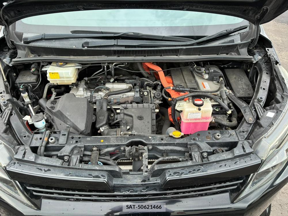 Toyota VOXY 2014-07 8344476-33