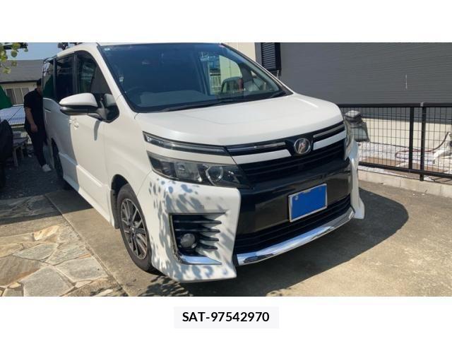 Toyota VOXY 2014-02 8372357-0