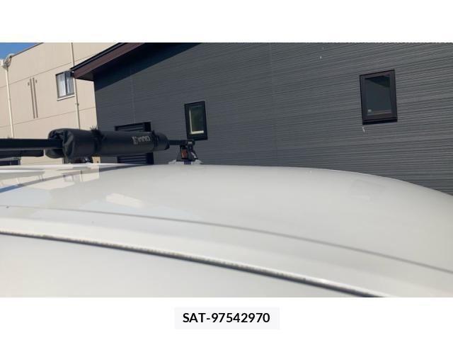 Toyota VOXY 2014-02 8372357-13