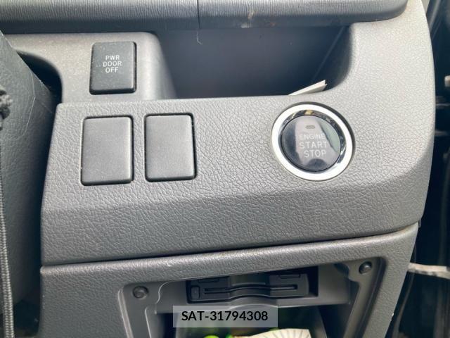 Toyota VOXY 2008-07 8372365-13