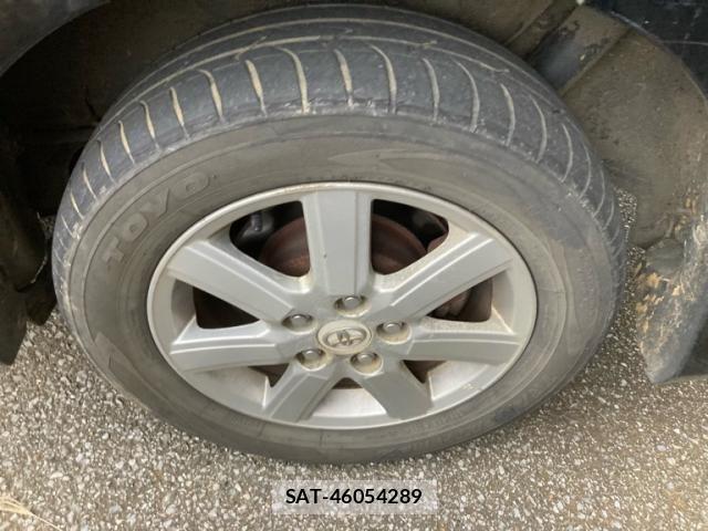 Toyota VOXY 2009-11 8372364-5