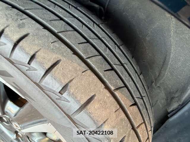 Toyota VOXY 2018-09 8372351-12