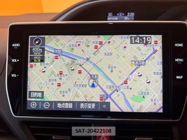 Toyota VOXY 2018-09 8372351-1