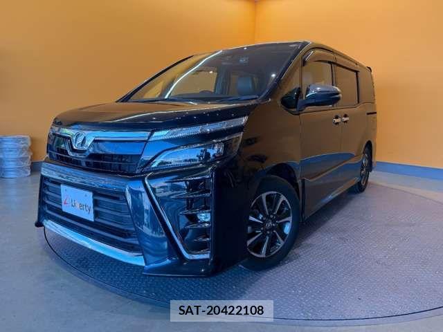 Toyota VOXY 2018-09 8372351-4