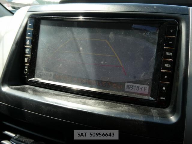Toyota VOXY 2010-02 8372360-18