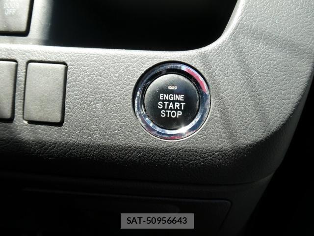 Toyota VOXY 2010-02 8372360-21