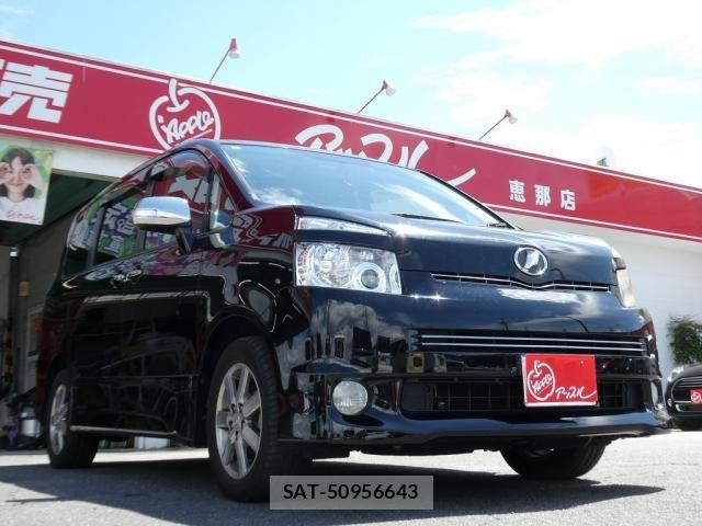 Toyota VOXY 2010-02 8372360-3
