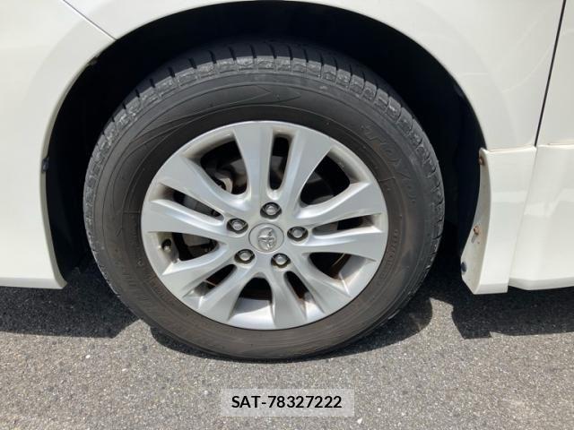 Toyota VOXY 2011-03 8372358-4