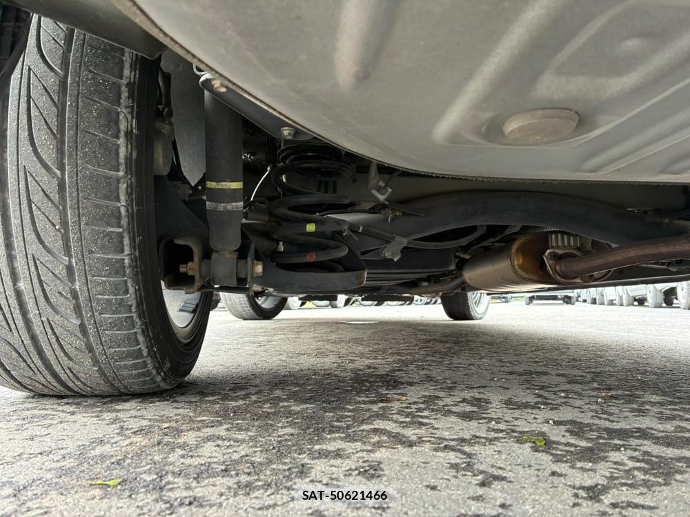Toyota VOXY 2014-07 8344476-34