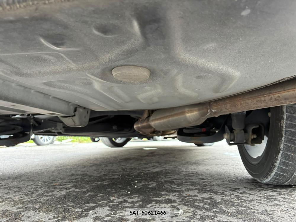 Toyota VOXY 2014-07 8344476-35